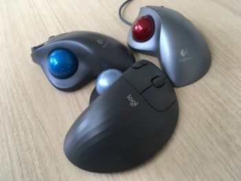 Logicool  M575